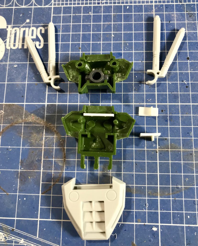 コアランダー部分の後ハメ加工です。