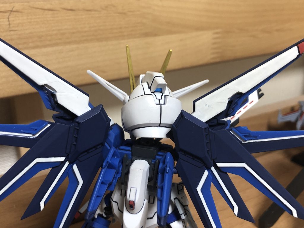 制作過程の写真は撮ってなかったので少し加工した部分を紹介、シュトゥルムスヴァーハーの肉抜きはエポパテで埋めてやりました