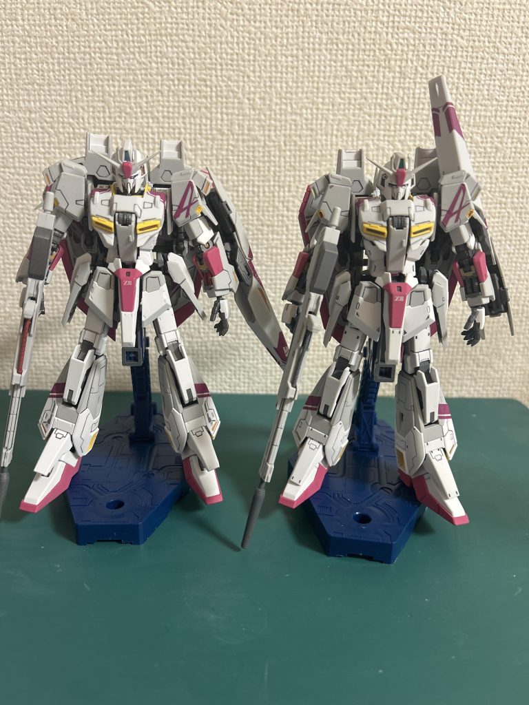 左が改修バージョンで右は無加工スミ入れトップコートのみ写真だとわかりづらいけどけっこー違います!