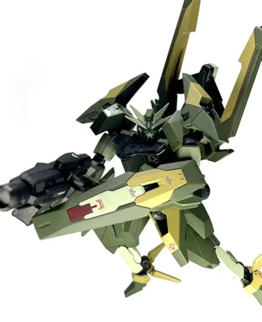 腕が長くて、足が短い独特なプロポーション!!