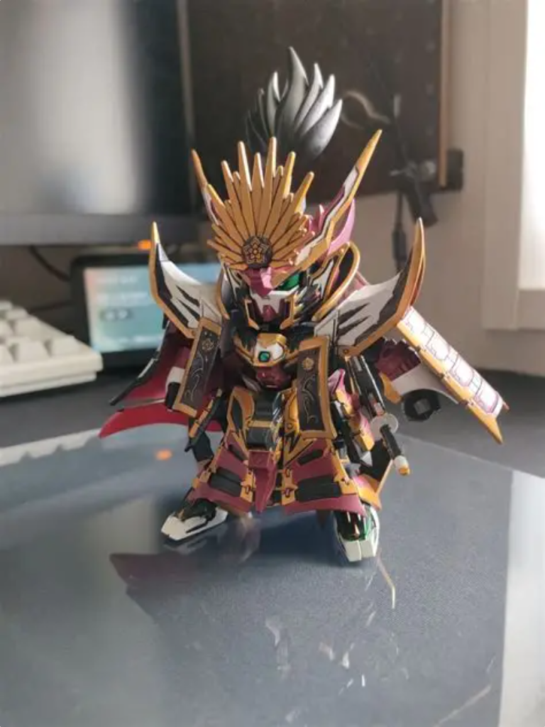 いつも通りのエアブラシラッカー塗装→水性塗装→マジックリン。