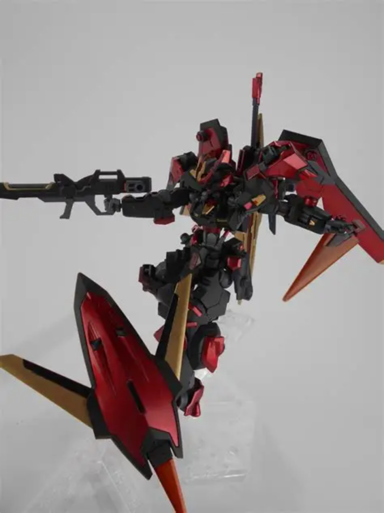 高エネルギービームライフル、「ロラーテ」。「ロラーテ」はドイツ語で「紅炎」のアナグラムです。