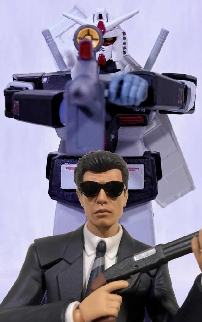 ウチのタカと一緒にオリジン風ショット。初期型ビームライフルあって良かった(gundam-kao6)