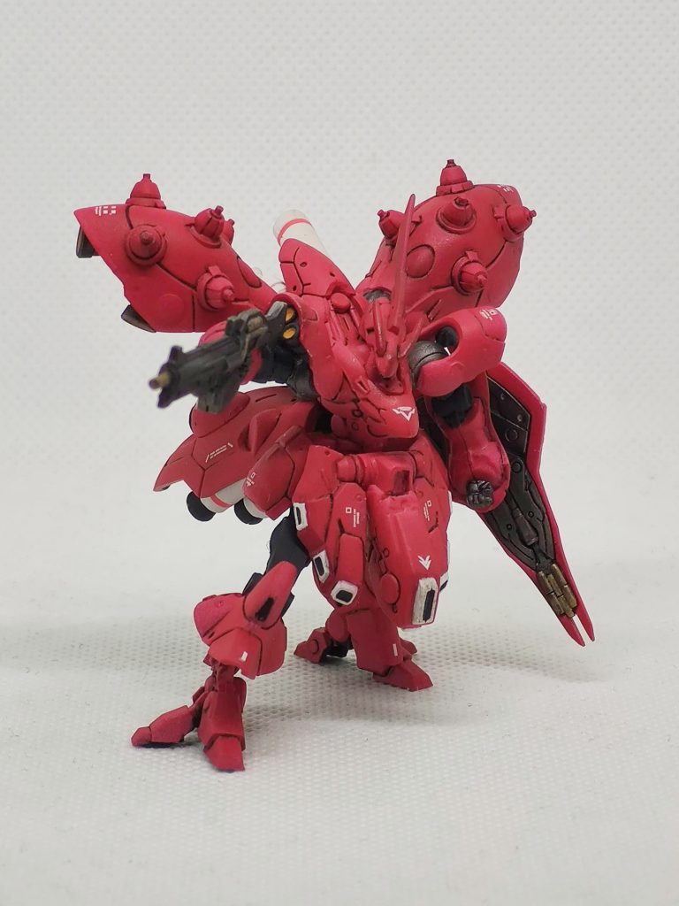 何気に頭部が回せたで、顔を銃口の方に向けられました。