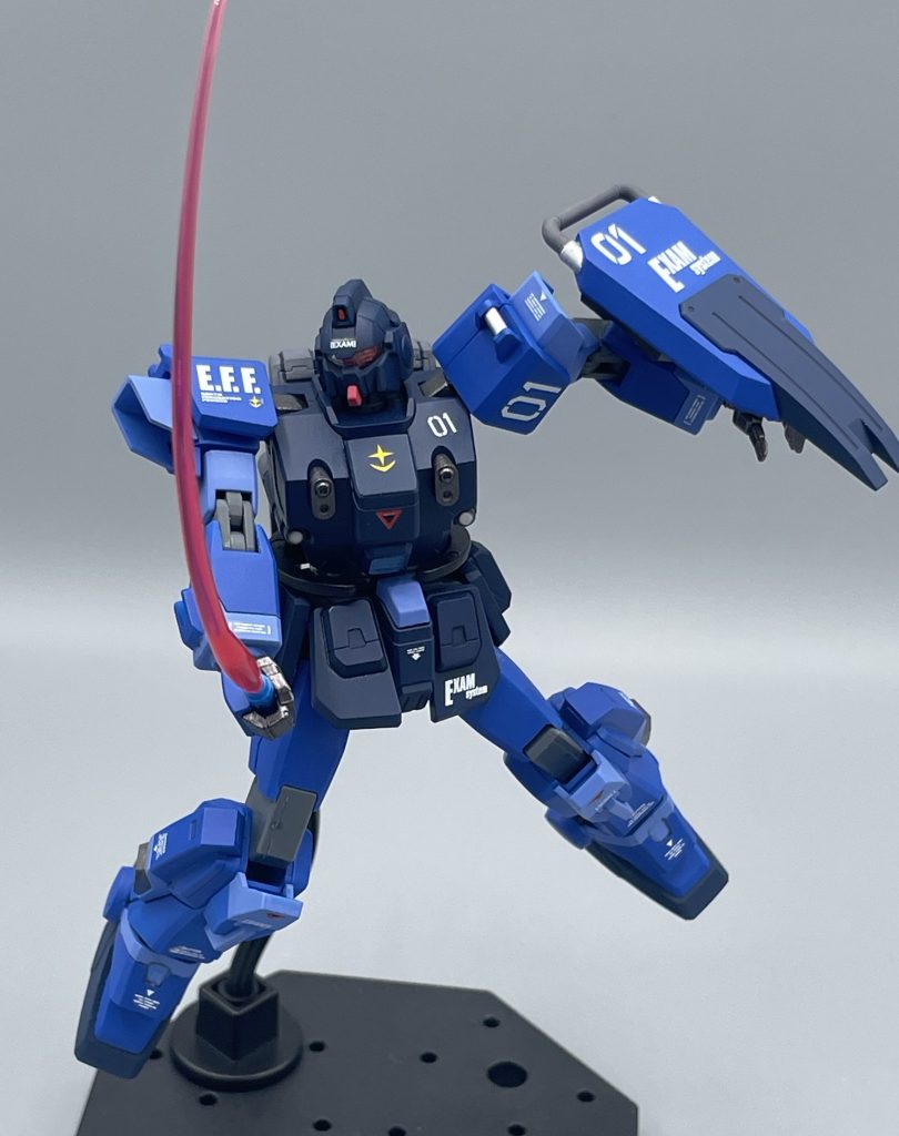 「・・・。」 最近のゲーム等では比較的よく喋るようになりましたが、初期のユウ・カジマは無口なことも設定の一つでした。ユウの無口さとBDのミステリアス感が調和し、作品全体にゾワッとする独特な魅力を漂わせていたように思います。 BD1は、リバイブ版のキットも発売されていますが自分は未組みなんですよね(^^;笑 旧HGUCは、可動範囲など時代相応のものがありますが、造形はなかなかカッコいいんじゃないかと思います。 BDシリーズには魅力的な機体がたくさん登場しますが、皆さんの好きなMSはありますか?よければコメント等で、私に教えて下さいね。 最後までご覧いただき、ありがとうございました(≧▽≦)♪♪