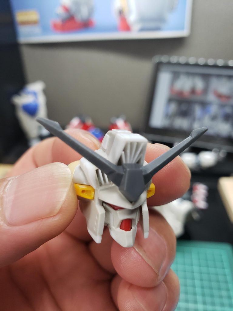 ガンダム強奪–2枚目/制作者：AEGIS