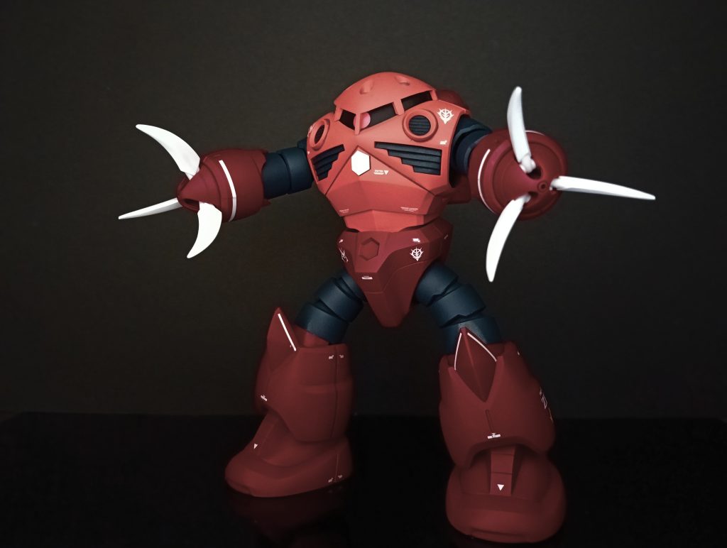 あまりわからないかもしれませんが、クローはヤスリがけでシャープ化してます。