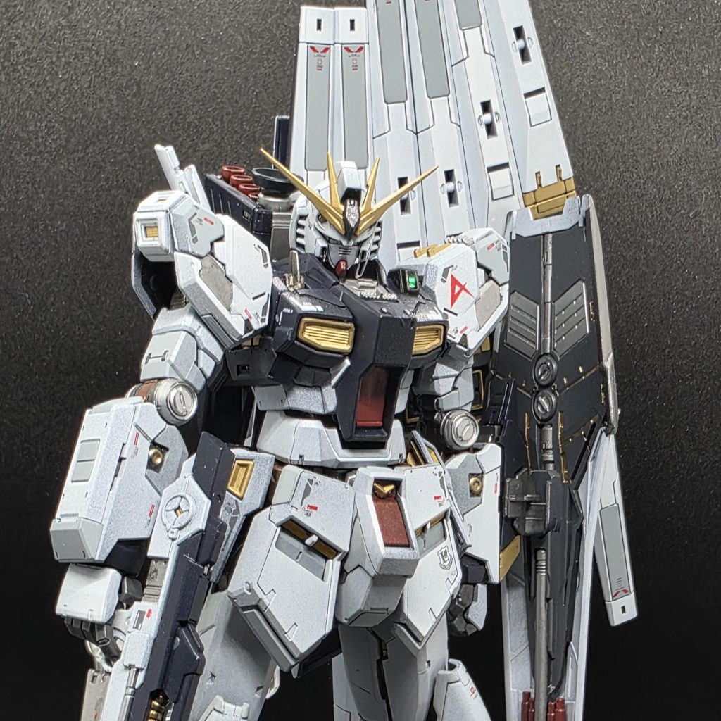 久しぶりのRGです。とても評判のいいキットなので、とても楽しみにしてました。まさに神キットですね。