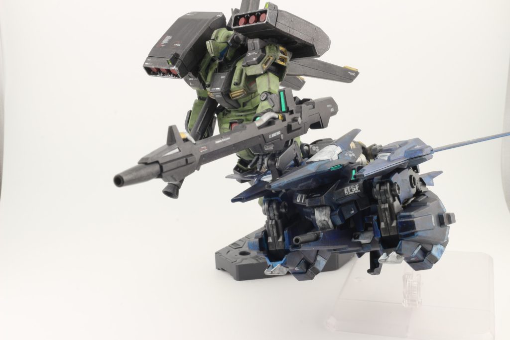 今回は筆塗で作成しています