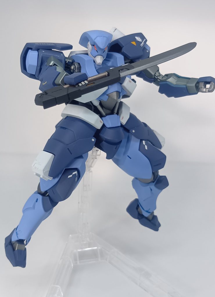 アジー・グルミン出るよ!