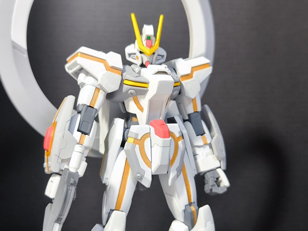 スターゲイザーはかなり設定画よりのスタイルだったので太ももを7mm伸ばしました。かなり脚が長くなって人の体型に近づいたかなと思っています。