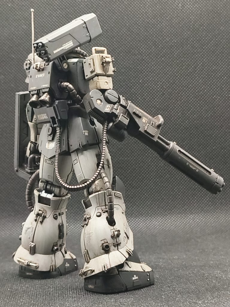 給弾ベルトはマシンガン用のものをそのまま使ってます。