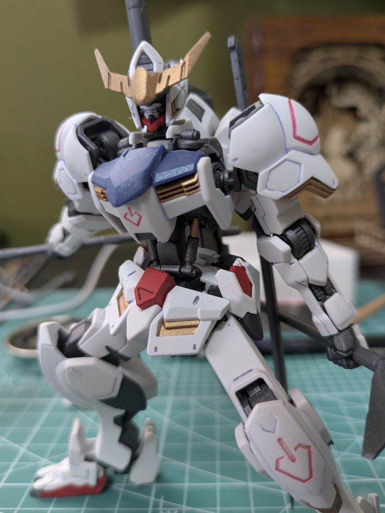 我が家のガンダムフレーム基本工作その1、腹部シリンダーの可動化。