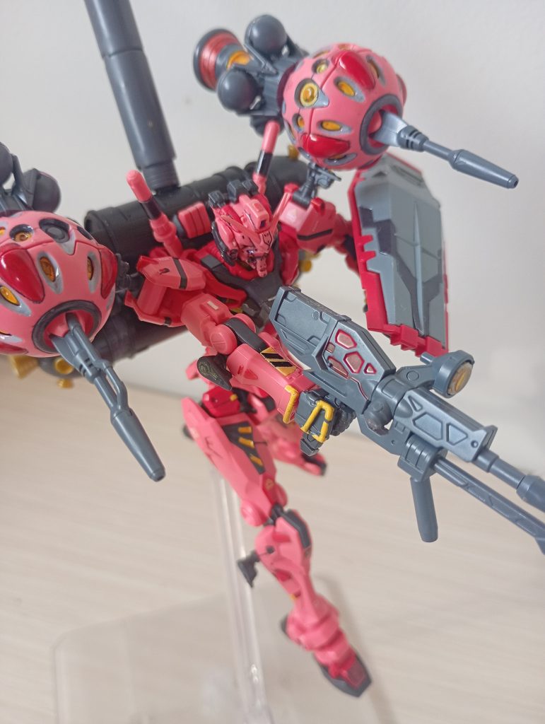 赤いガンダム（宇宙特化仕様–2枚目/制作者：しろあん