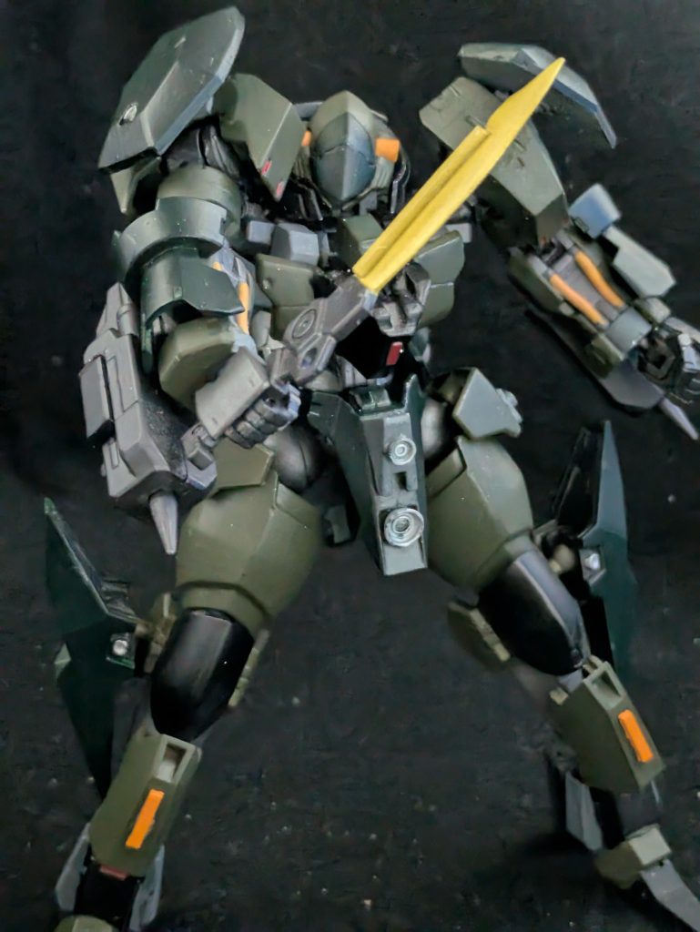 ヴァルキリアナイフを装備