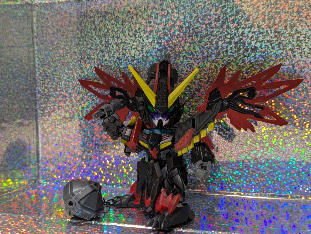 鉄球を用いた不規則な範囲攻撃が得意。