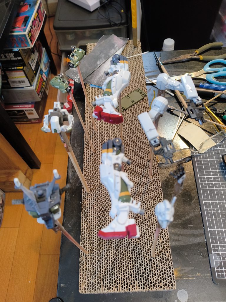 このキットも他のGQシリーズと同じであまり塗装しない方が格好良い