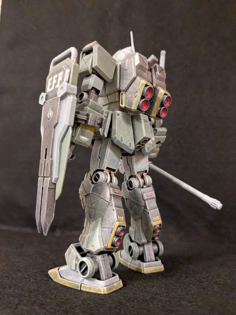 ディテールアップにバーニアを付けてみました。