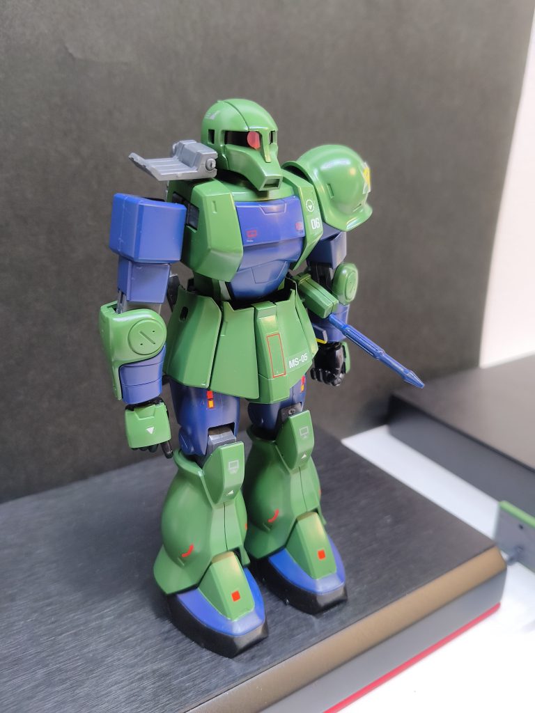 宇宙世紀初の人型2足歩行戦闘機械–4枚目/制作者：たぁさん