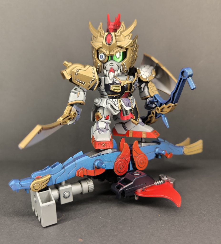 乗れますが不安定なので矢筒を台座に…