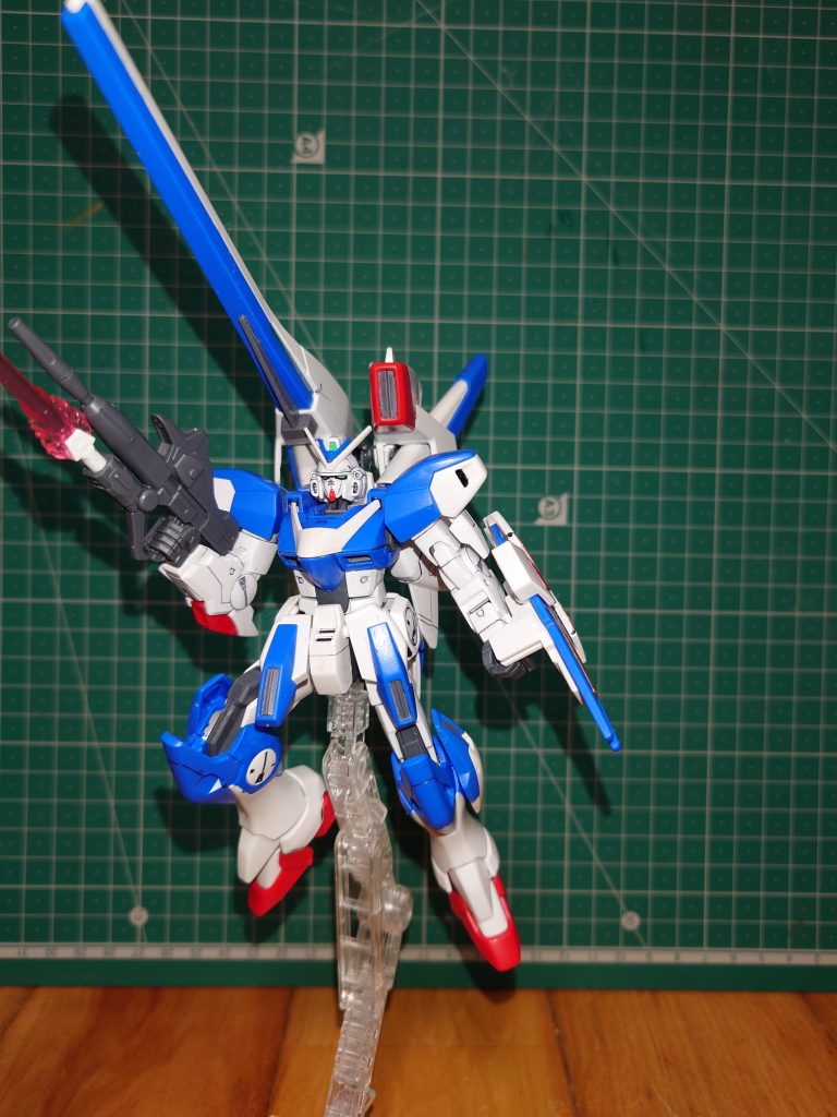 V2バスターを作ったのは初めてになります　　　　　　　　　　　　　　　　　　　　　　　　　　　　　　旧1/100HGもアサルトと組合せて　　　　　　　　　　　　　　　　　　　　　　　　　　　　　　　　アサルトバスターにしたので…