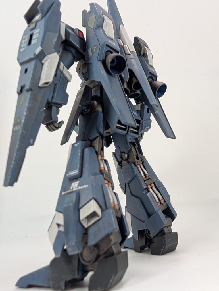 宇宙世紀のMSもこの頃になると…てかZガンダム辺りから塗り分けがかなり面倒くさいですね😅