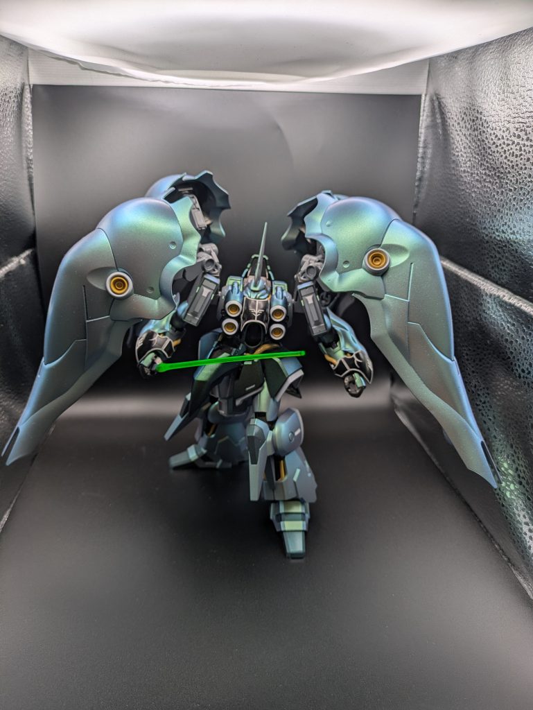 キャンディとかマジョーラカラーとか色々考えましたが、やっぱりキラキラしてるほうがいいかなと思いまして、こんな感じになりました。