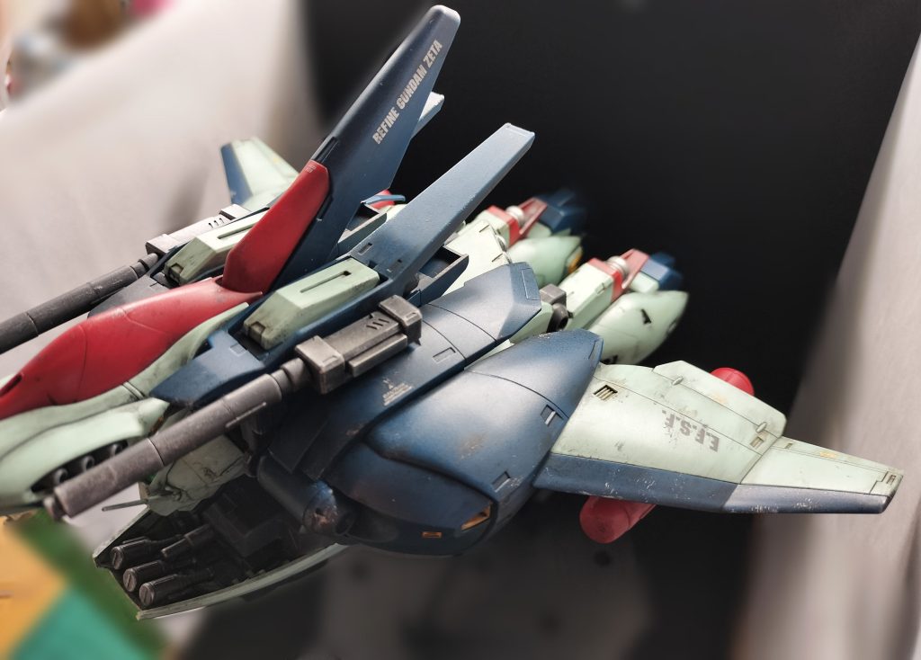 主翼の部分は良い感じに仕上がった気がして、お気に入りの部分です。