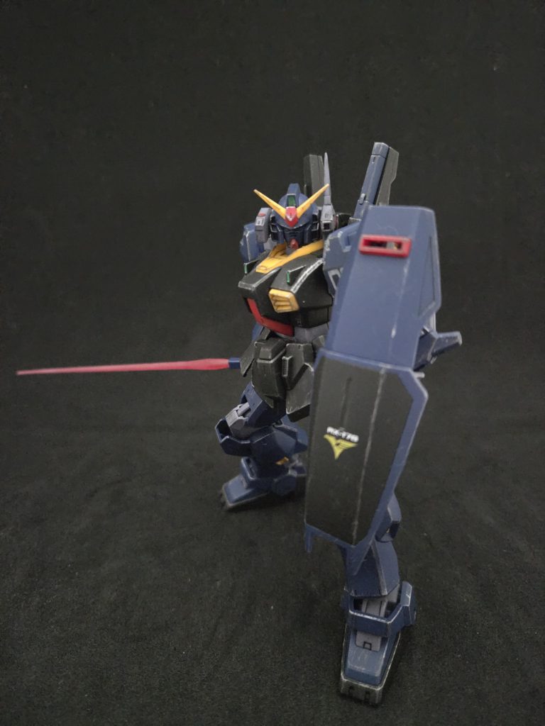 ビームサーベル装備