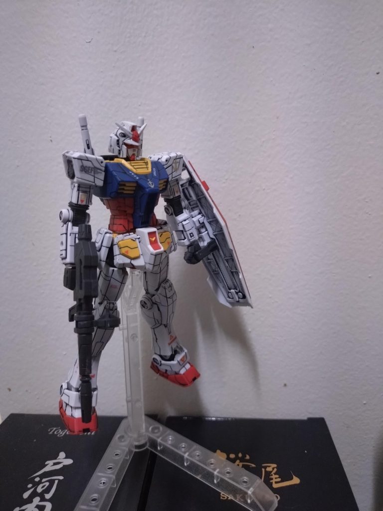 エントリーグレードでこのクオリティはやべぇですね。墨入れトップコートだけでバッキバキに仕上がります。完成度たけぇです。