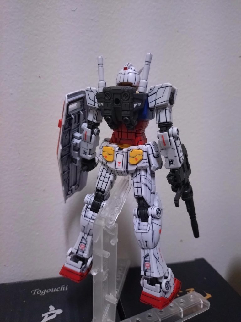 後ろもモールド多くて墨入れが捗る捗るwwwまあ多すぎて大変でしたが。