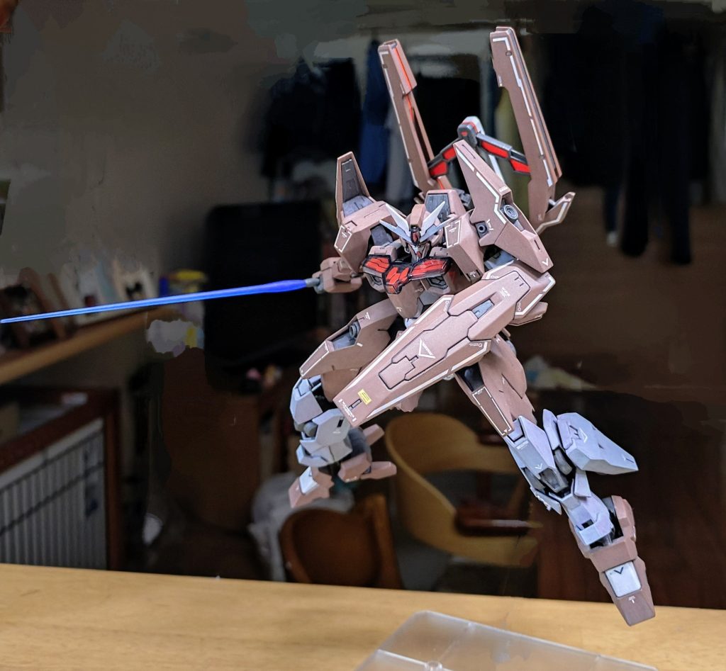 大尉「見つけたぞ！ゲリラ共っ！！」　　「フルパワーで行くっ！」　　「ぐおぉっ！この状態は躰への負荷が凄まじいな。並のAT乗りでは命を落としかねん！」　　「だがっ、これならPSとも互角に渡り合えるぞっ！　覚悟せいゲリラ共っ！！」