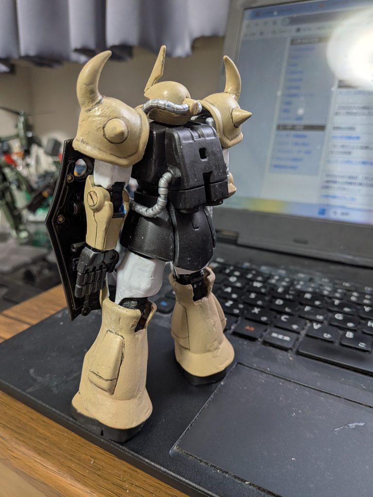 試作機風グフ・全塗装–2枚目/制作者：MrR