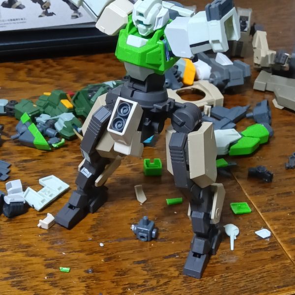 シャルドールをベースに改造中。（2枚目）