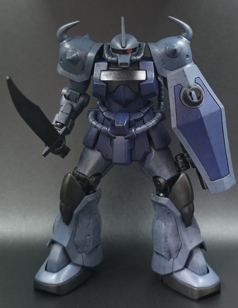 下地の黒を残す感じがかなり好きです。