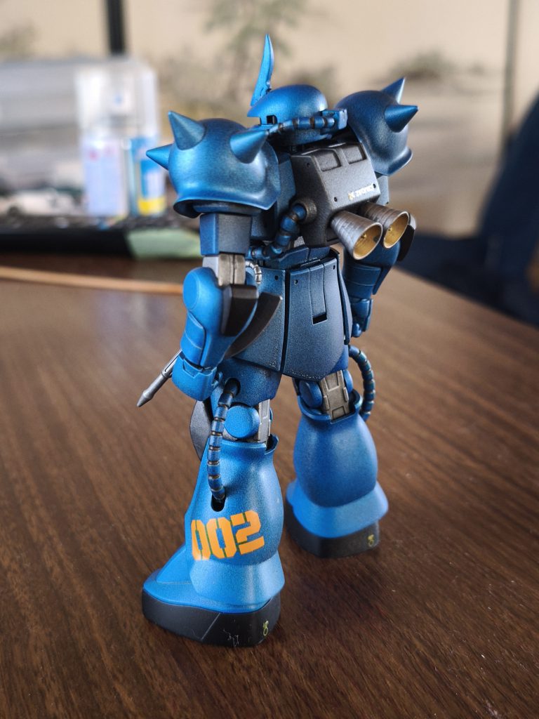 002のオレンジが目立つ配色で、お気に入り