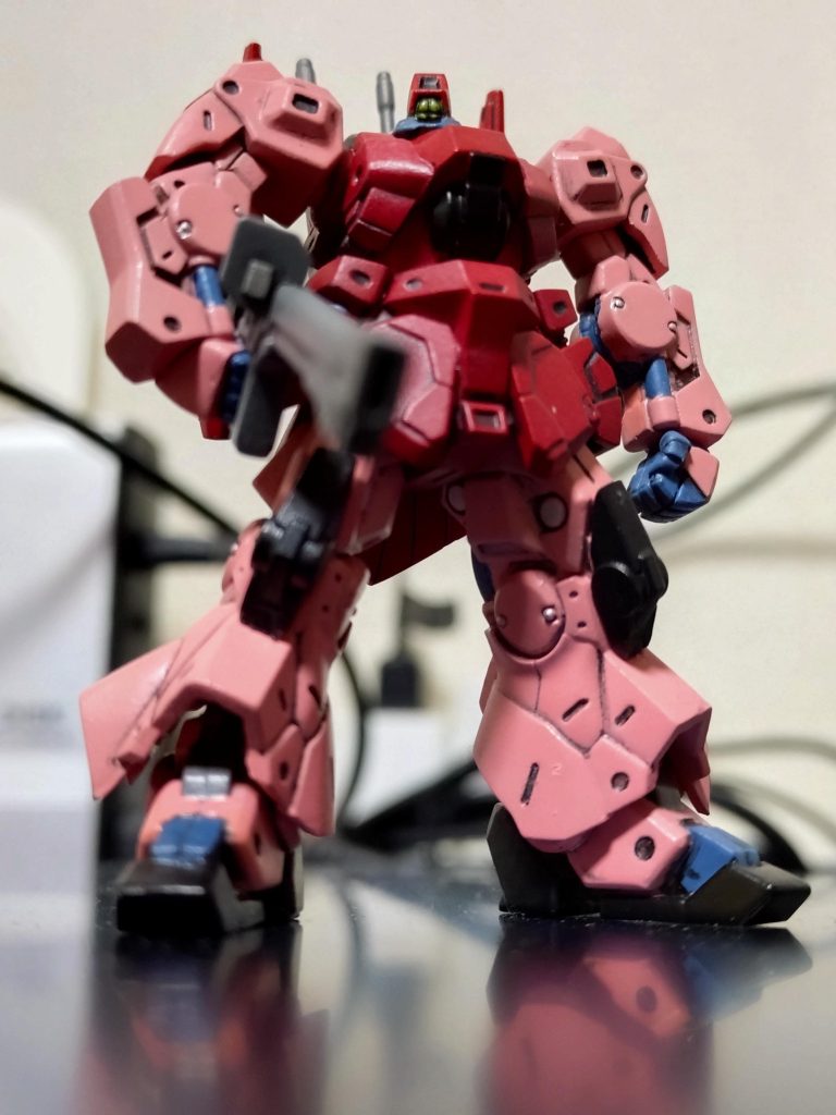 シャアです–3枚目/制作者：こむ