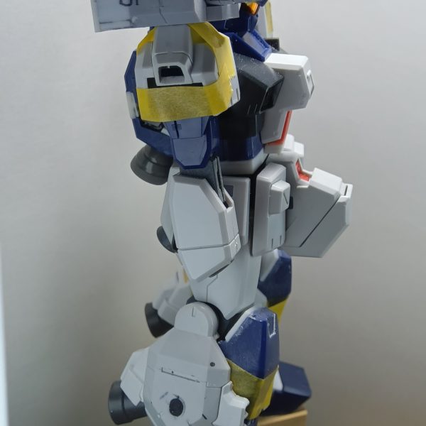 先日足に装着していたミサイルポッドを肩にも装着できるように磁石を肩にも取り付けしました肩に磁石の組み合わせはピッ◯エレキバンを連想してしまうあたりオジサンになったってことですかねぇ💧（6枚目）