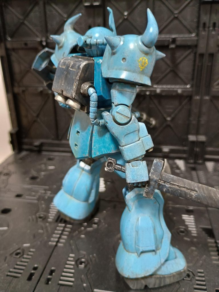 ウェザリングは汚し過ぎずなかなか良い塩梅に仕上がった気がします!!