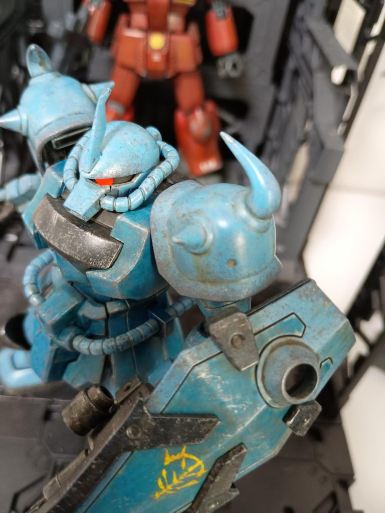 HG グフカスタム–4枚目/制作者:窓際の陽炎