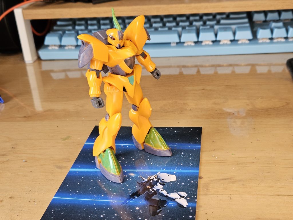 中古ショップにて購入した組み立て済みの機体をベースに改造しました