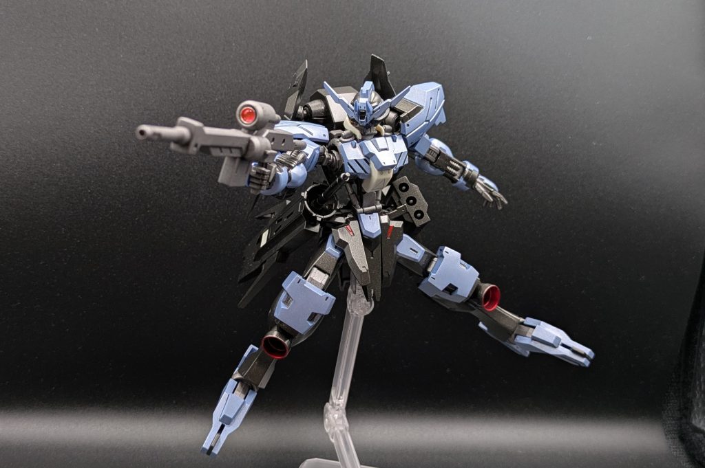 ライフルのセンサ部はHIQのメタルパーツとHアイズでディテールアップ