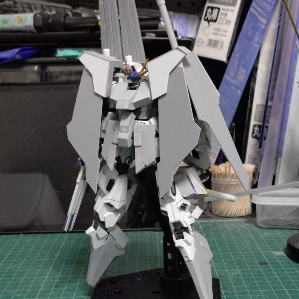 アルゴスユニット…フルアーマーオデュッセウスのパーツが全て揃いました🫡現在スジ彫り等のディテールアップ中です。早ければ来週末くらいには塗装に入れるんじゃなかろうかと思います。（4枚目）