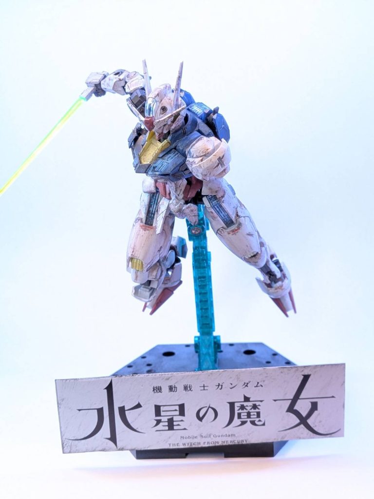 ポーズが上手くキマりました(gandam-hand2)