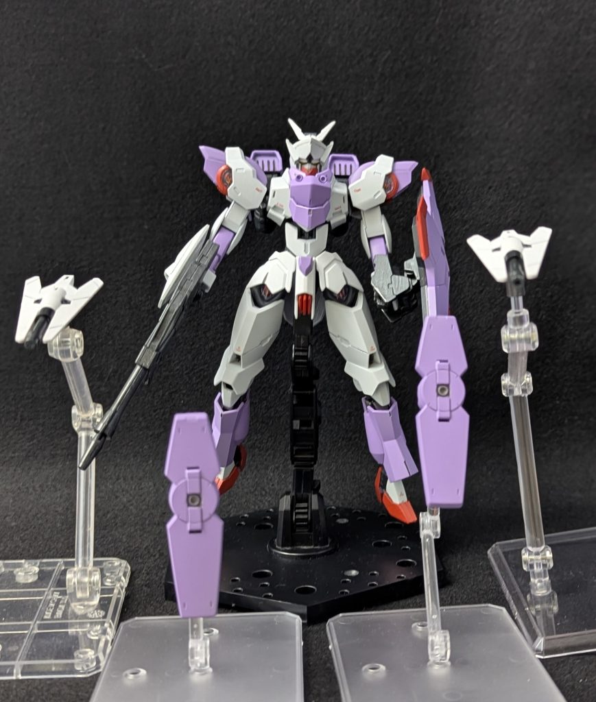 シールドビット×2、ガンビット×2を展開なおべギルペンテでは有線仕様であった大型シールドもビットとして操作可能である