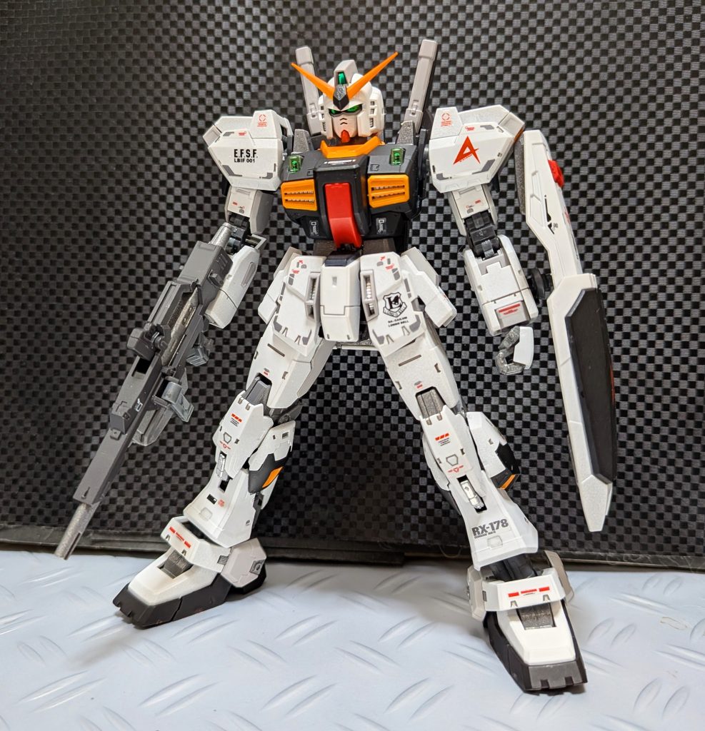 RX-178ガンダムマークII（アムロ専用カラー）–2枚目/制作者：@Ymarl1