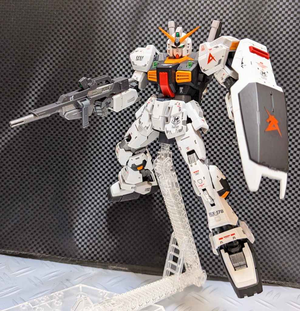 RX-178ガンダムマークII（アムロ専用カラー）–5枚目/制作者：@Ymarl1