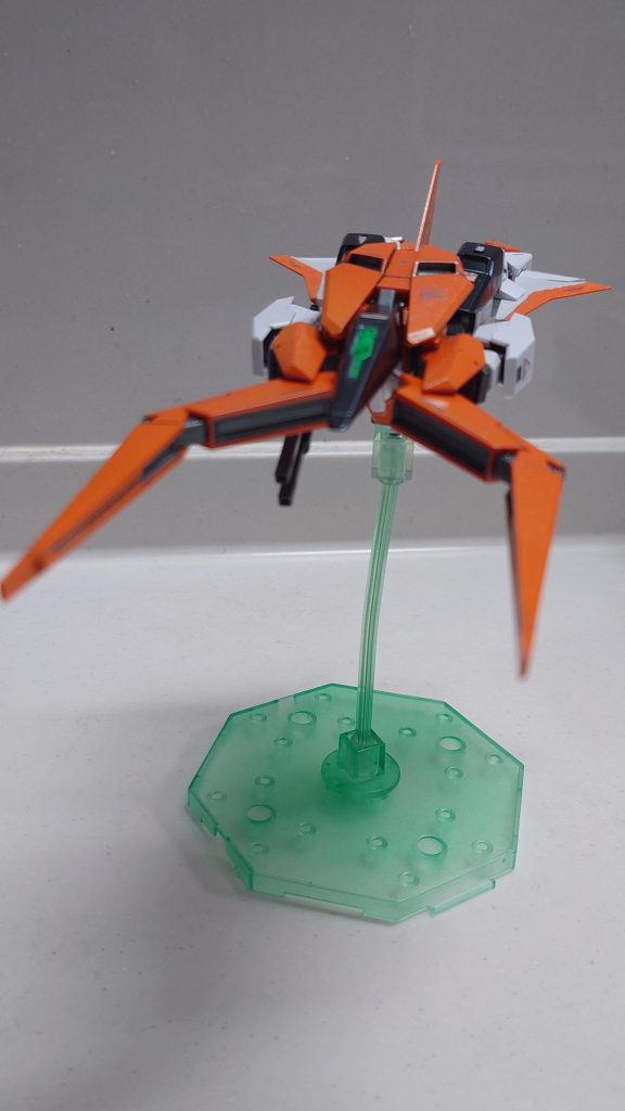 GNビームシールド展開GNフィールドとの違いは攻撃力をもっている事らしいですが…攻撃にしか使ってないような(gundam-kao5)覚えてないだけならすみませんてっきりGNクロ―とかそんな名前かと思ってました(gundam-kao5)