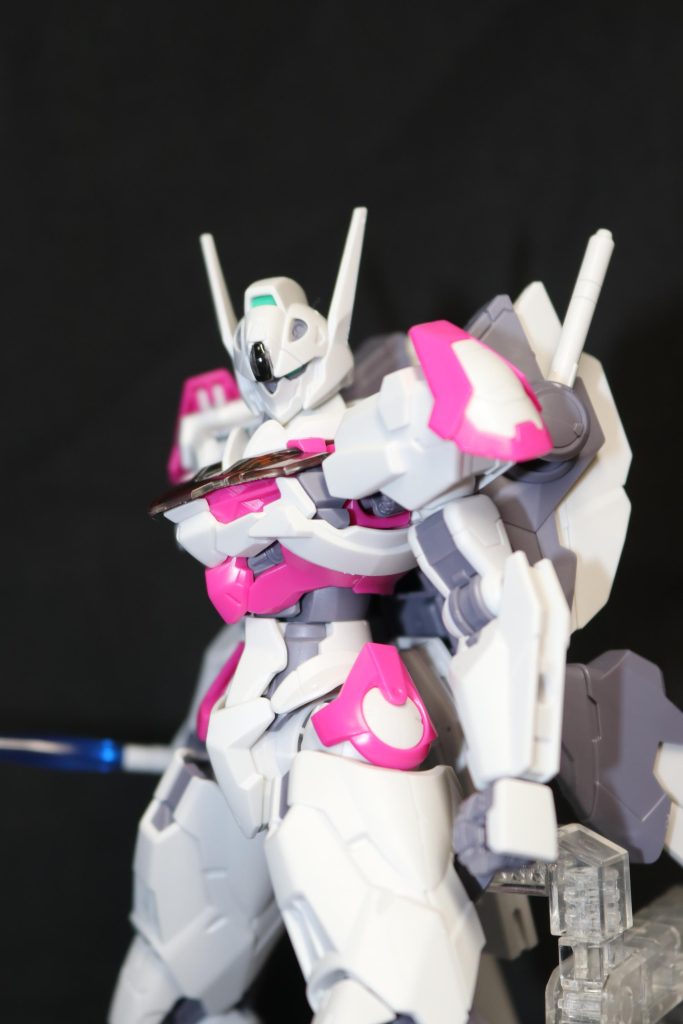 水星のキットはエアリアルからキャリバーンの3機は作成したのですがルブリスだけはなぜか手を出さず…(gundam-kao9)　アマプラで登場回を見直してたら買ってました(gundam-kao5)