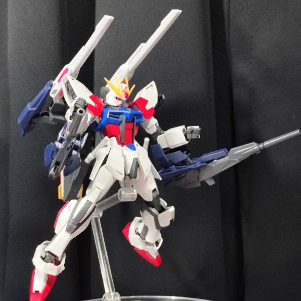 スタービルドに早速装着後はユニバースブースターと合体してモリモリに(๑•̀ㅂ•́)و✧ゆっくり塗っていきます(⁠ ⁠◜⁠‿⁠◝⁠ ⁠)⁠ビルドMK-Ⅱ再販してほしいなぁ（3枚目）